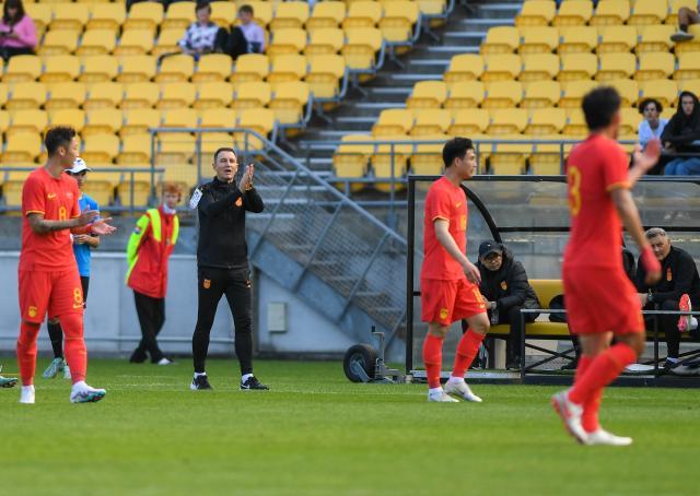 开云-国足17日集中次日西征 赴阿联酋备战计划四场热身